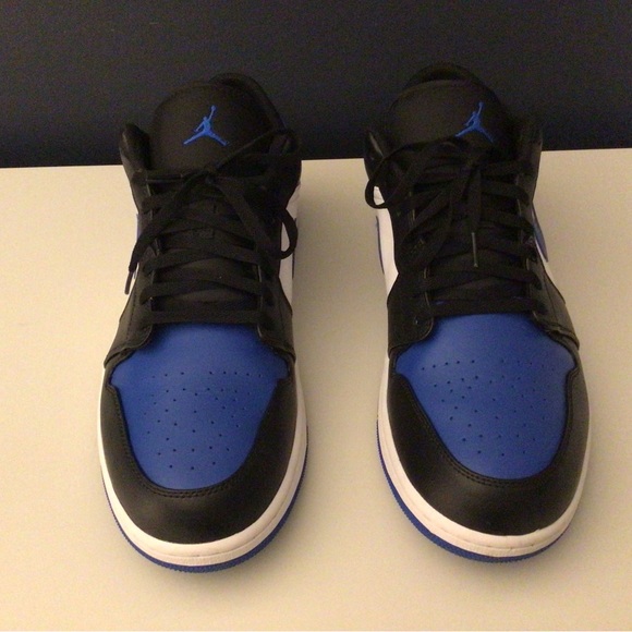 Nike Air Jordan 1 Low. Size 16. Excellent used condition. White, blue & black. - Picture 3 of 8